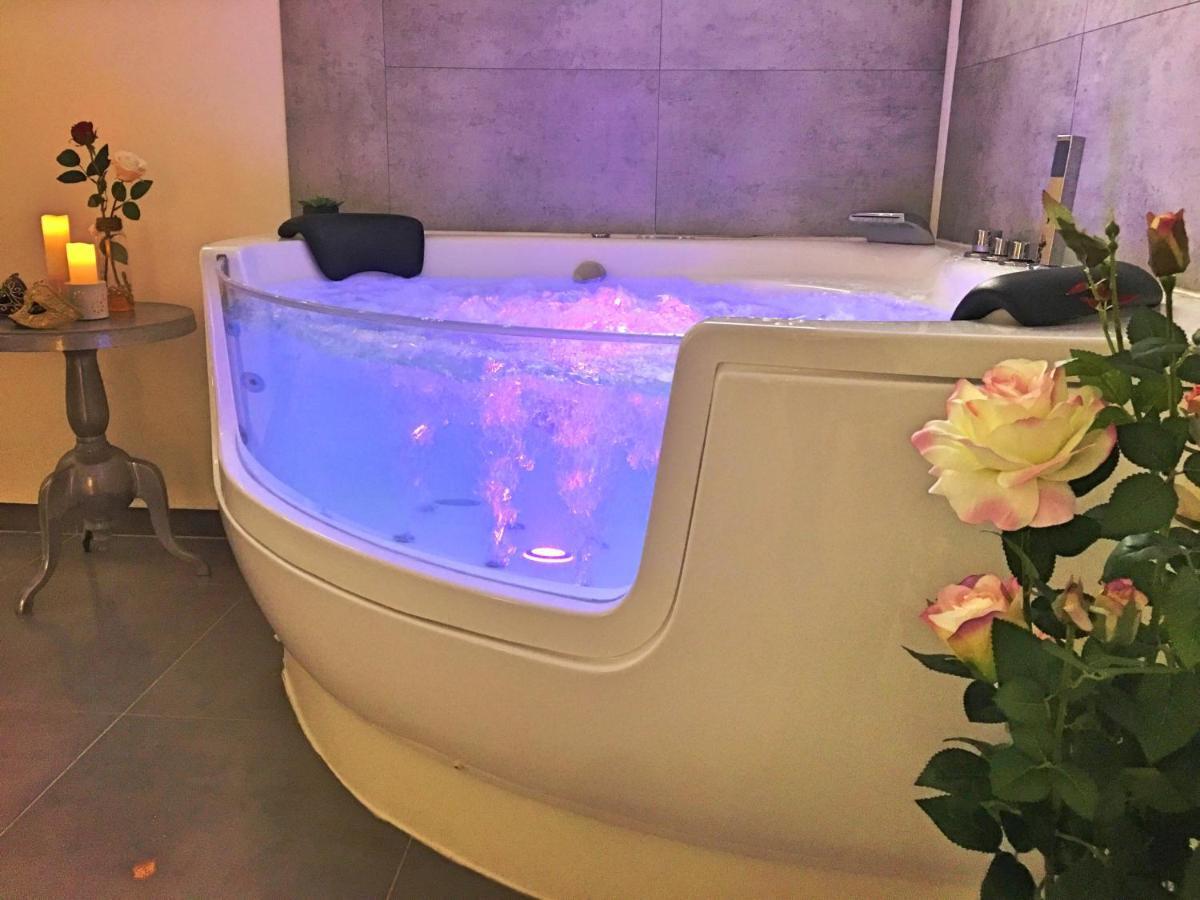 Cosy&spa Luxe Jacuzzi Diamant